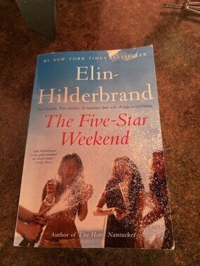 The Five-Star Weekend by Elin Hilderbrand
